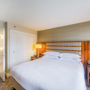 Executive King Room Park View